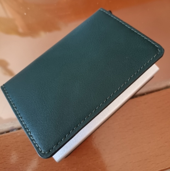 Leather Aluminium Credit Card Holder - Picture 1 of 4